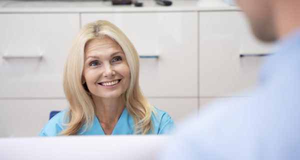 speaking to a dentist